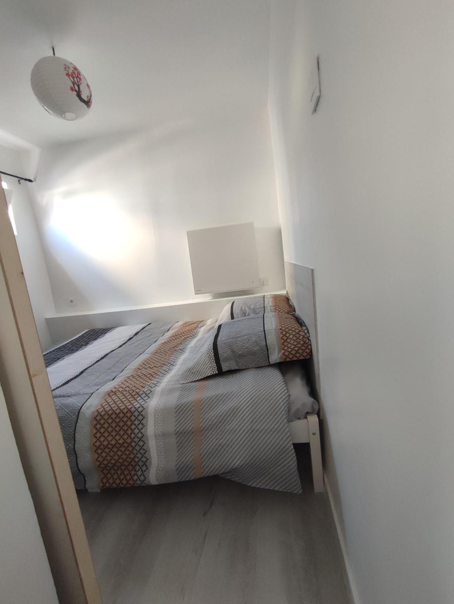 Petit F2 Meuble Independant Apartment Limay Ngoại thất bức ảnh